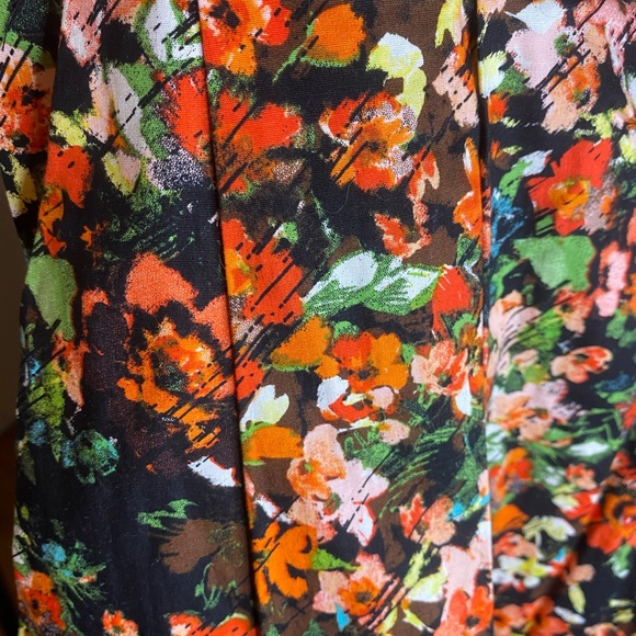 Floral and lace fit and flare dress - Picture 10 of 12